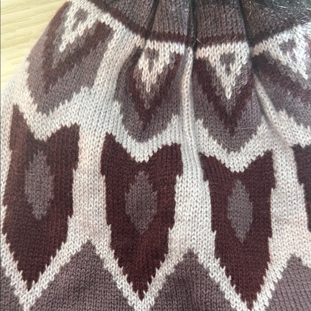 Obermeyer Women‘s Purple and Black Pom-Pom Beanie - Picture 3 of 4